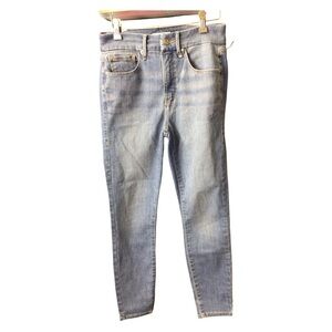 Good American Light Blue Crop Jeans